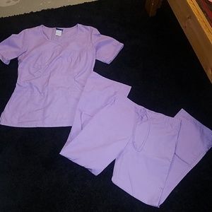 Cherokee scrub set: purple
